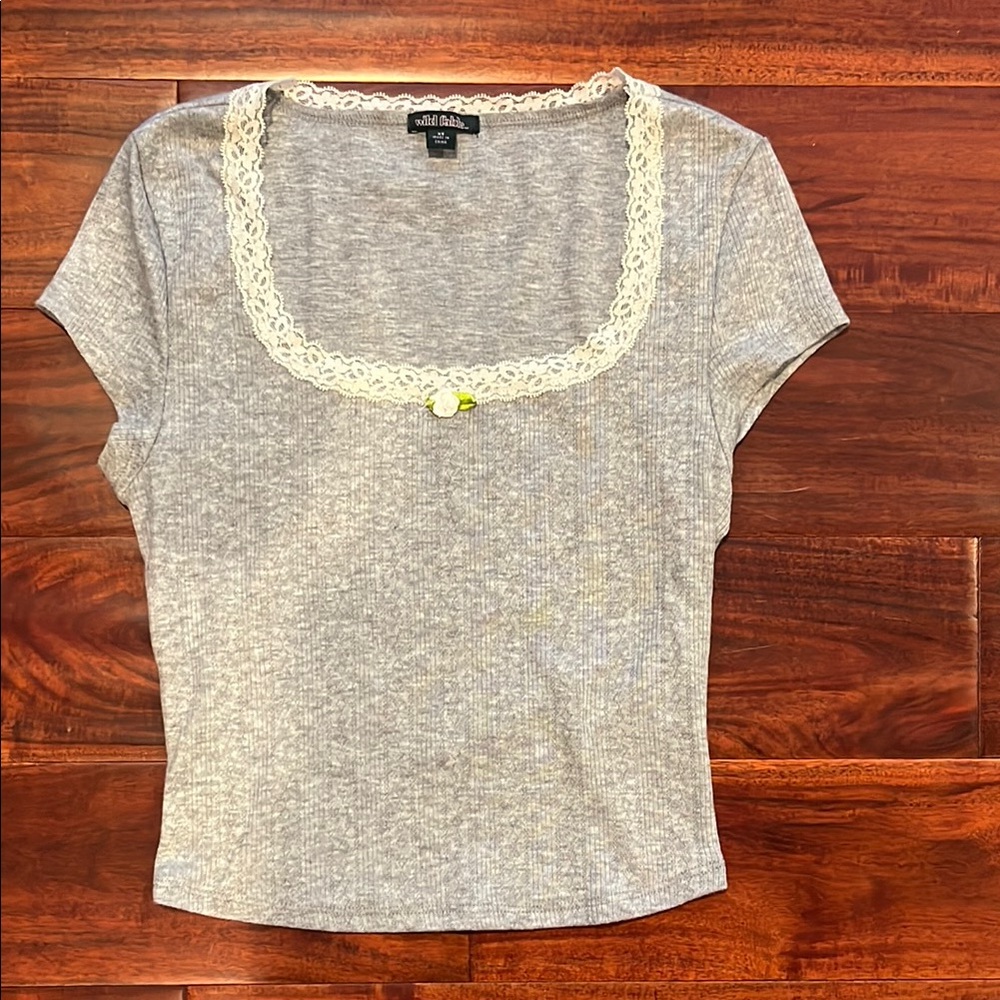 Wild Fable Gray Cap Sleeve Crop Tee